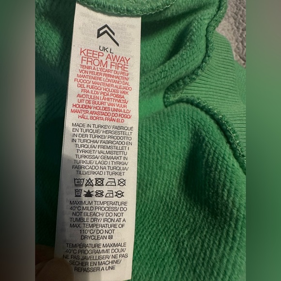 NWT: Oner Active ALL DAY EST 2020 CROP V-NECK SWEATSHIRT - Picture 8 of 11